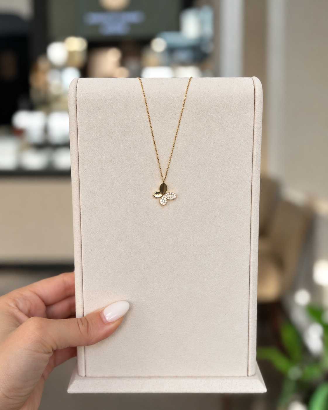 Halskette Naz aus 14 Karat Gold