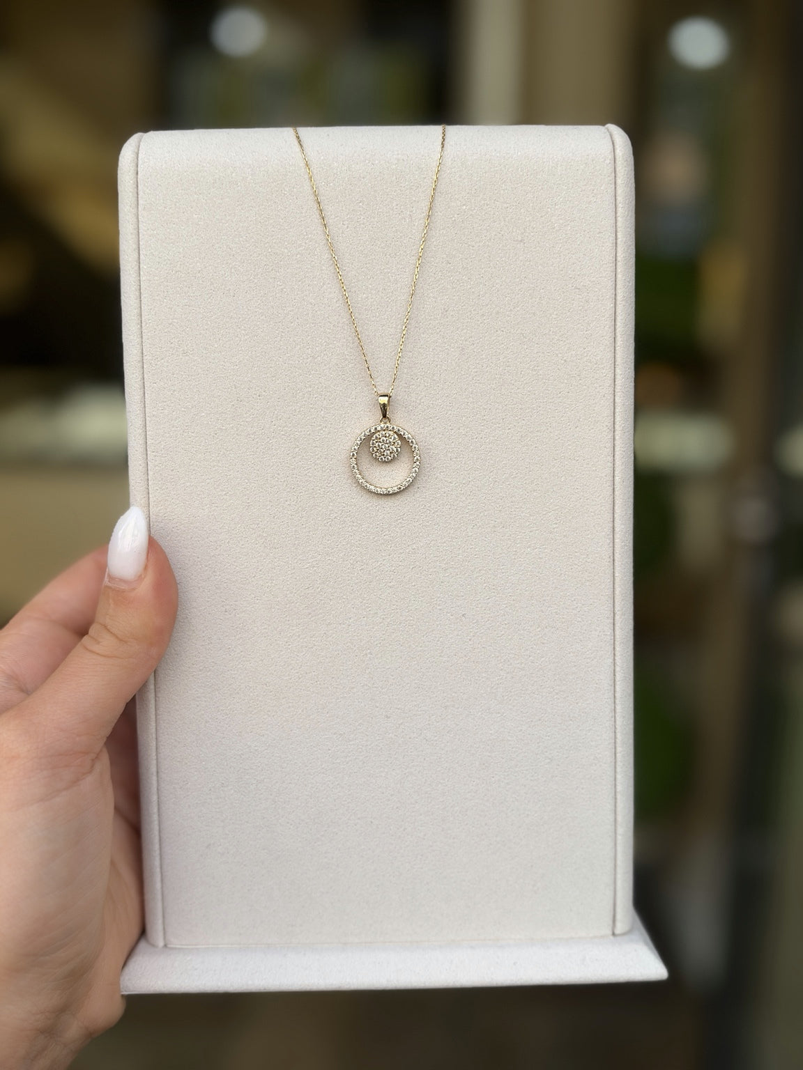 Halskette Nora aus 14 Karat Gold