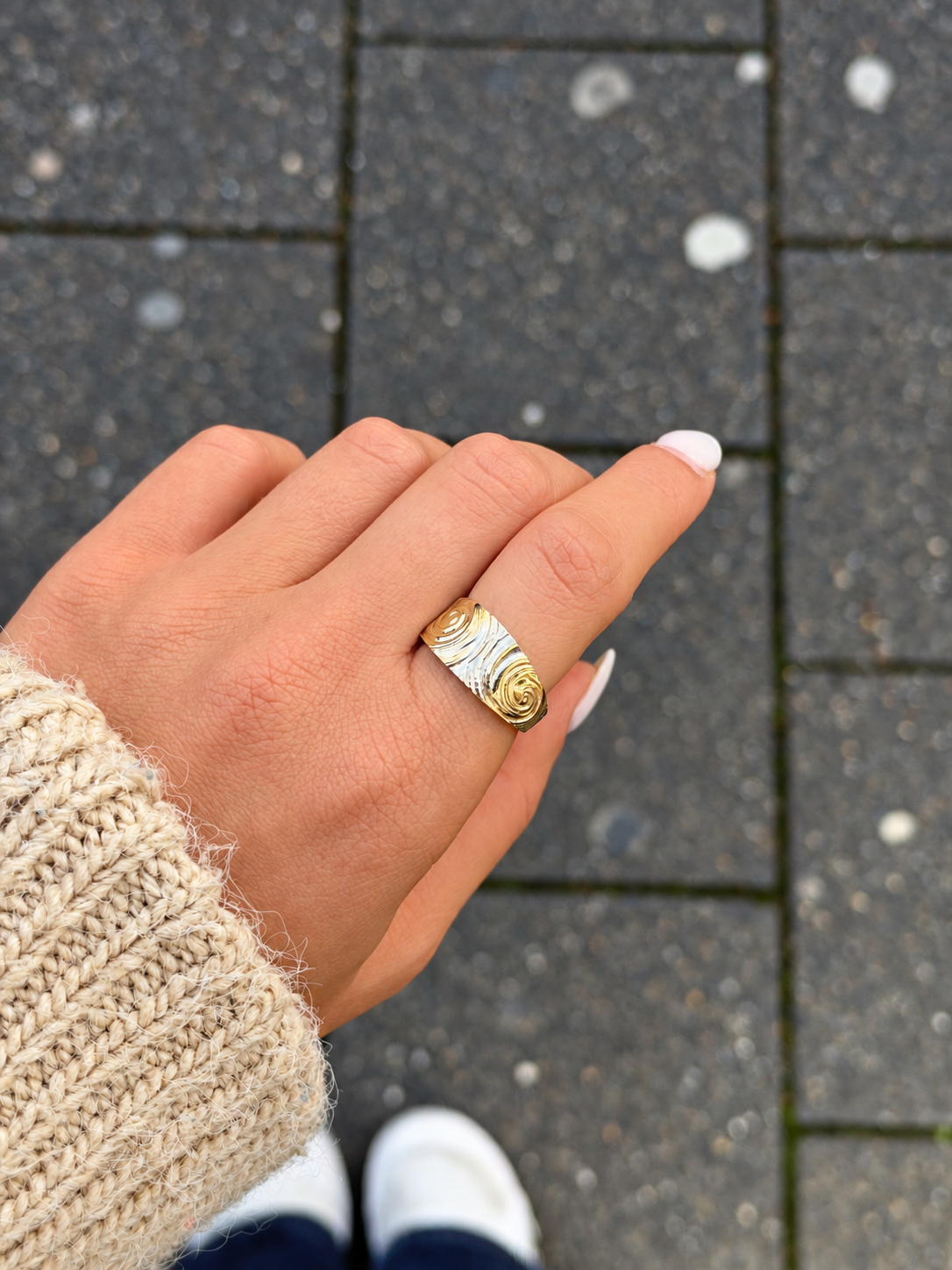 Goldring Amara aus 585er Gold