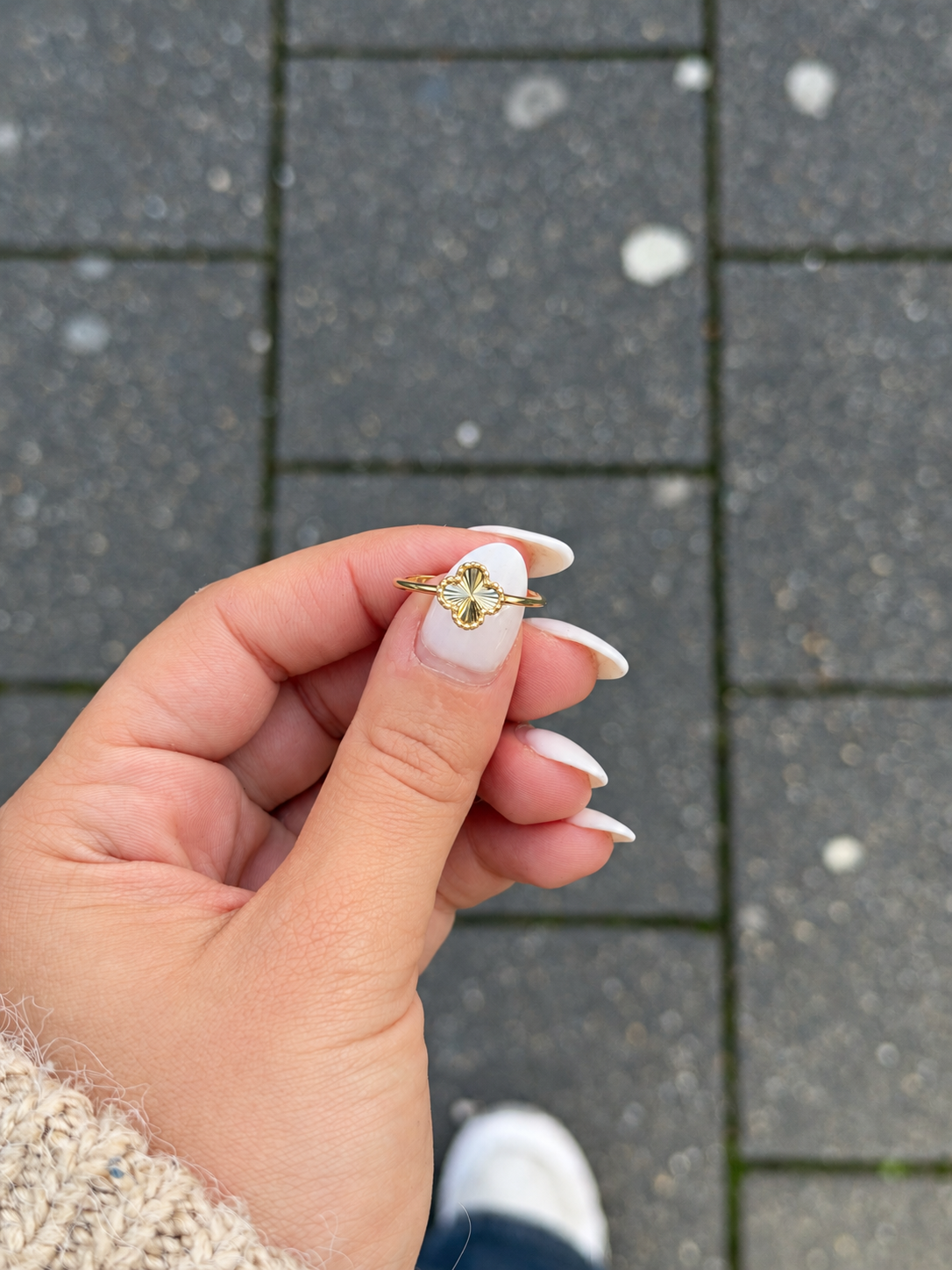 Goldring Liora aus 585er Gold