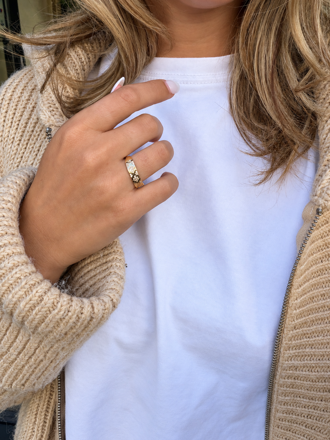 Goldring Yara aus 585er Gold – Ansicht 2