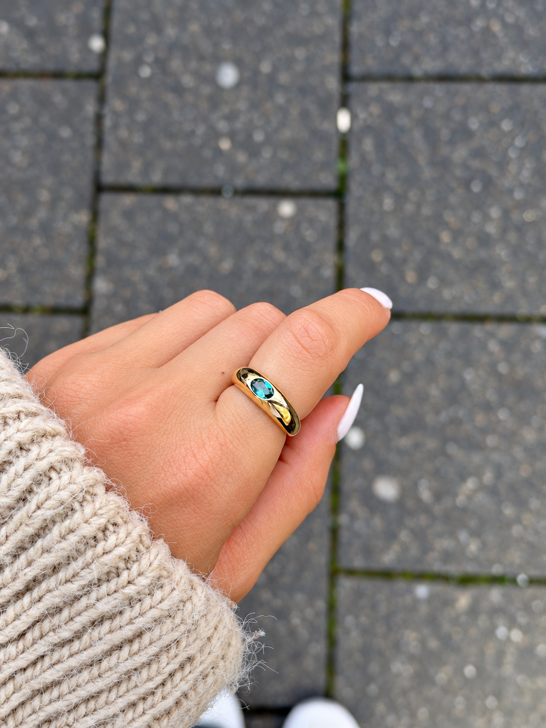 Goldring Nova aus 585er Gold
